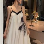 Beautiful Nightgown With Chest Pads - Image 5